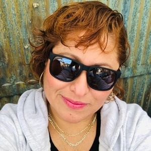 Meet your Posher, Ruiz